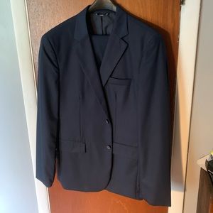 2 piece Navy Blue Nautica Suit 40R jacket and 32x30 pants